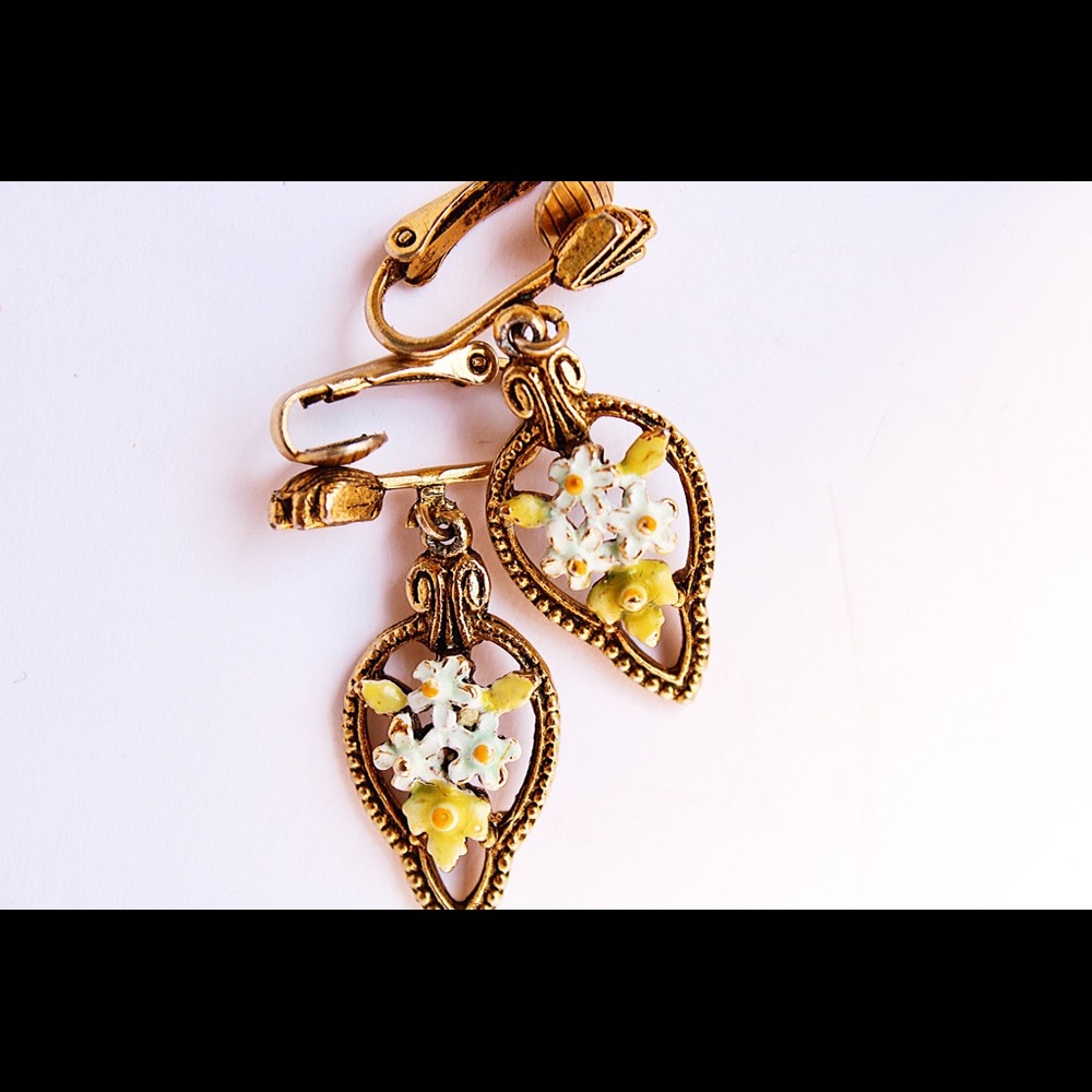 Victorian Gold drop Earrings -Clip Ons